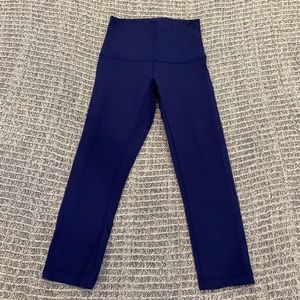 Lululemon Wunder Under Crops